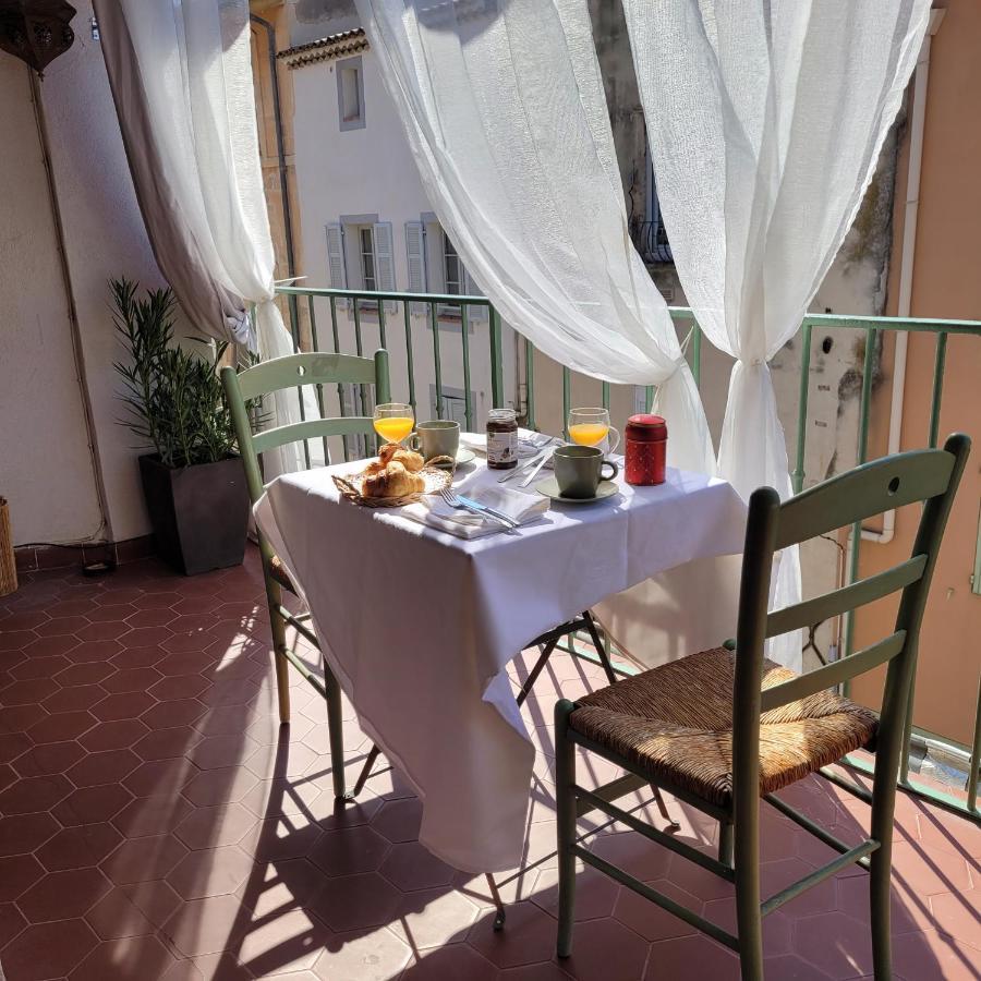 Ile En Provence Apartment *